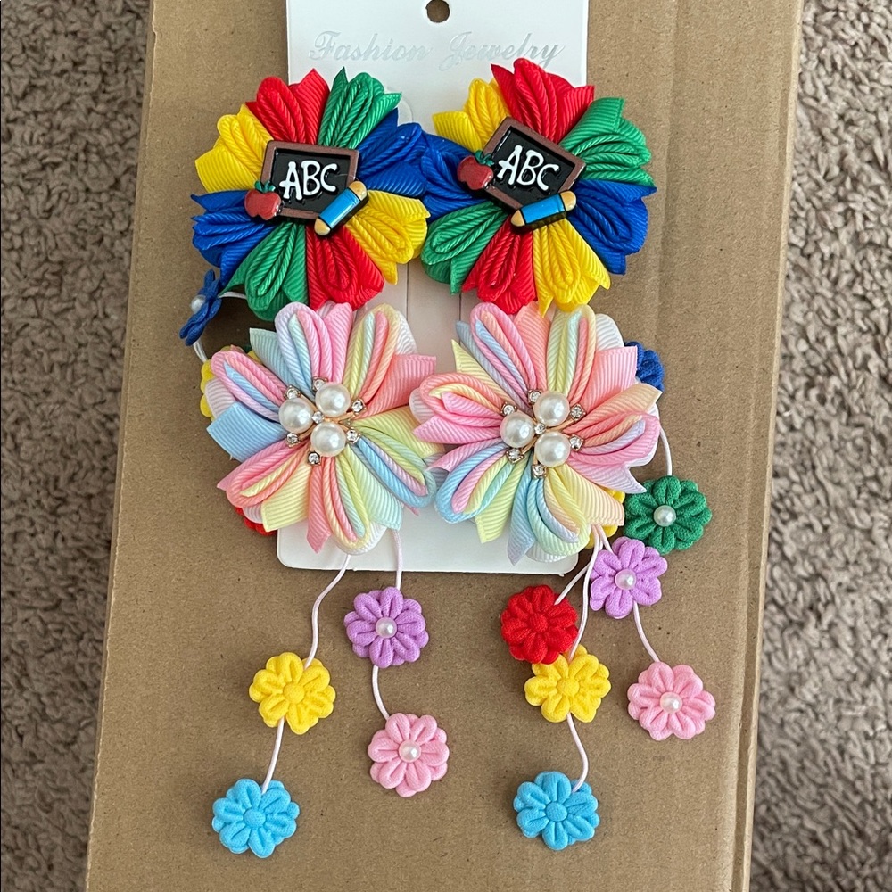 Back‎ to School Hair Clips
